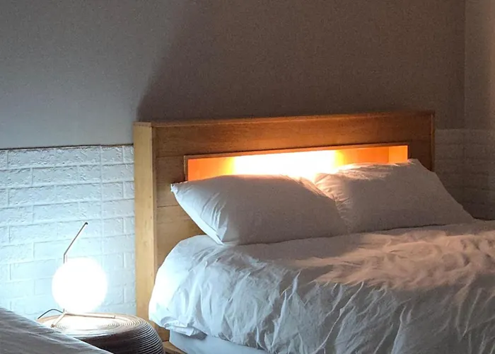 언주역 따뜻한 2룸집 Apartment Seoul